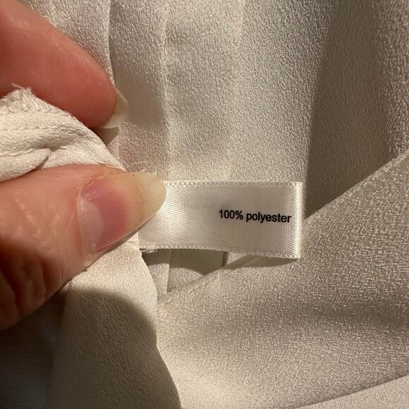 The Limited Size XSmall White Sleeveless Blouse Front Pleats Layering Piece Work - Picture 4 of 9